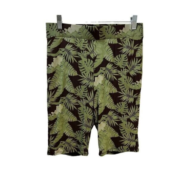 Forever‎ 21 Printed Biker Shorts Large NWOT - Picture 1 of 4